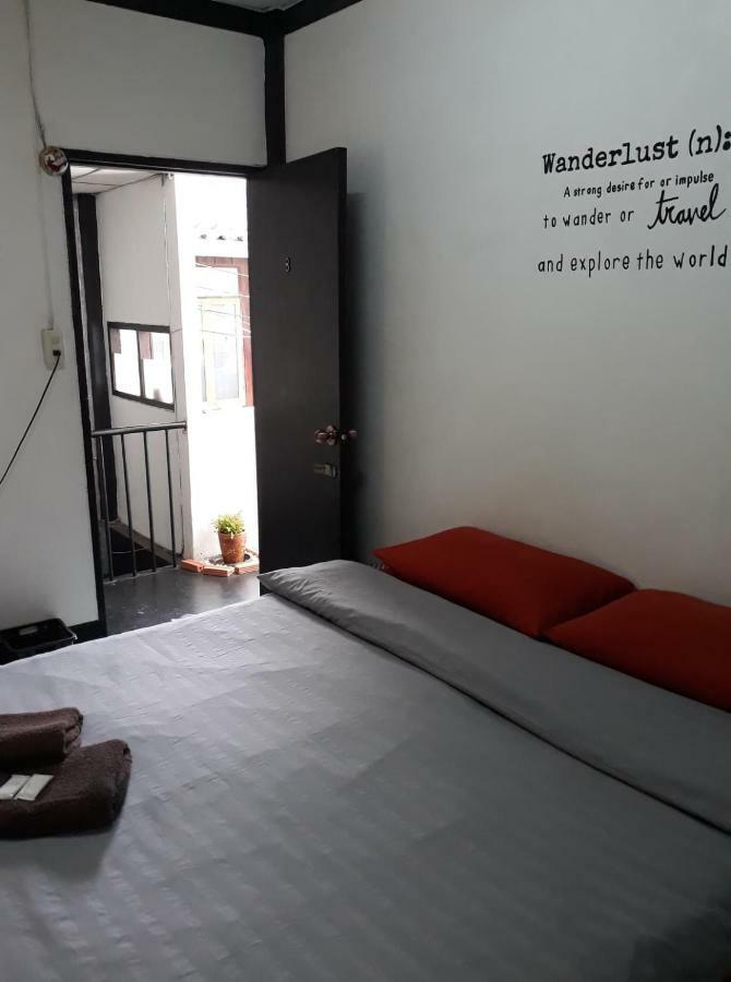 Lantern House Chiang Mai (Adults Only) Hostel Exterior foto