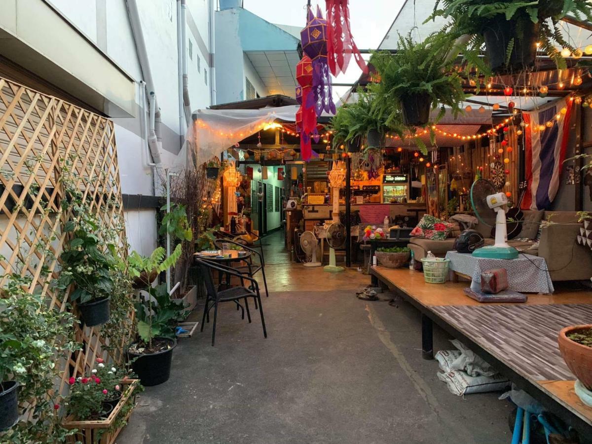 Lantern House Chiang Mai (Adults Only) Hostel Exterior foto