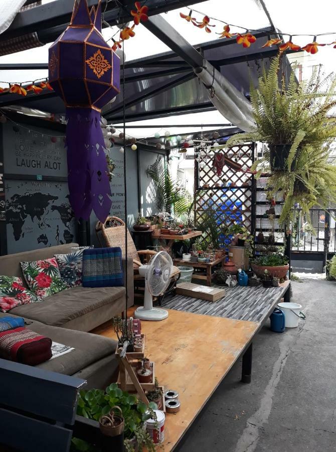 Lantern House Chiang Mai (Adults Only) Hostel Exterior foto